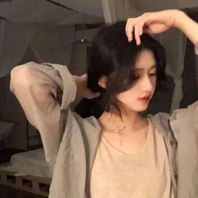 丑小鸭的天鹅湖
